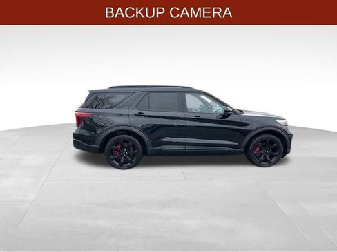 Used 2020 Ford Explorer ST w/ ST Street Pack image 8