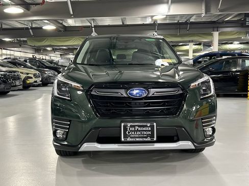 Certified 2023 Subaru Forester Touring AWD/4WD image 6