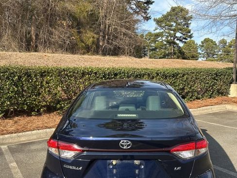 Used 2020 Toyota Corolla LE image 24