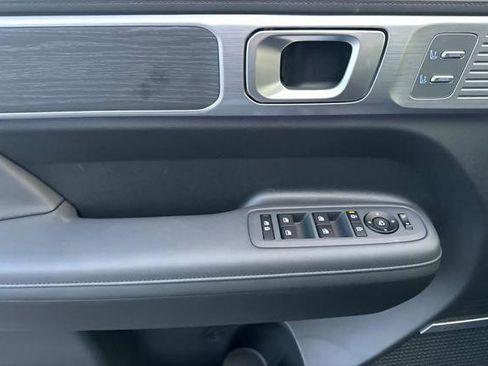 New 2025 Hyundai Santa Fe Limited image 8