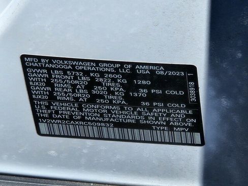 Used 2024 Volkswagen Atlas SE w/ Black Wheel Package FWD image 28