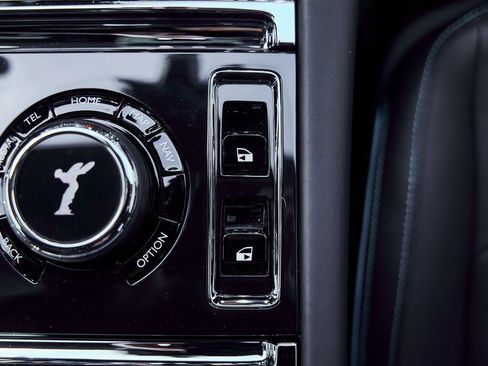 Used 2025 Rolls-Royce Spectre w/ Leather Finishing Pack image 64