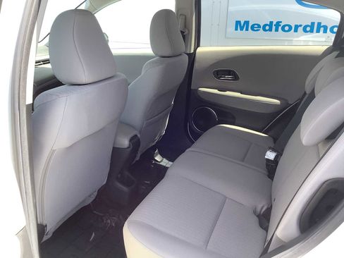 Used 2016 Honda HR-V EX image 12