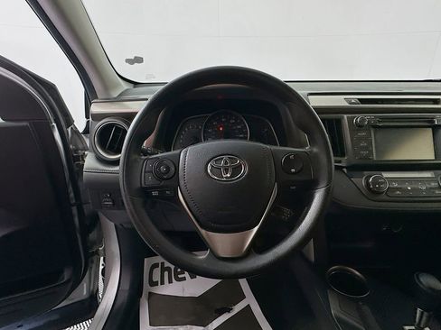 Used 2013 Toyota RAV4 XLE AWD/4WD image 11