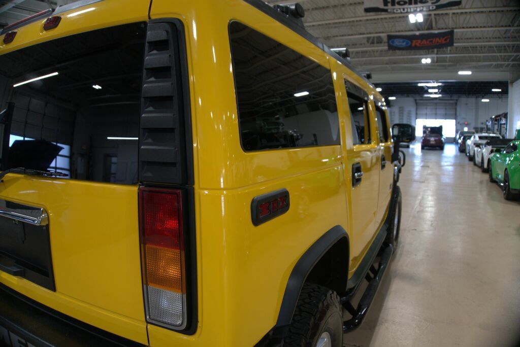 Used 2003 HUMMER H2 w/ Preferred Equipment Group AWD/4WD image 23