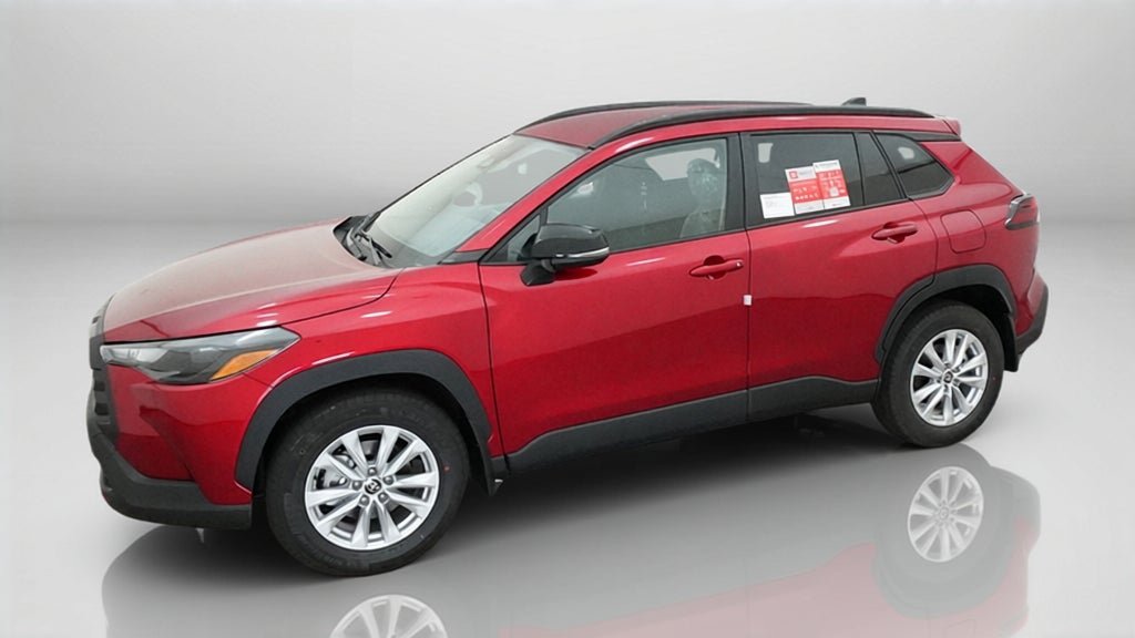 New 2026 Toyota Corolla Cross LE FWD image 2