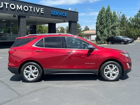 Used 2019 Chevrolet Equinox Premier AWD/4WD image 2