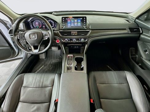Certified 2021 Honda Accord Touring image 3