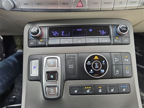 Used 2020 Hyundai Palisade Limited image 19