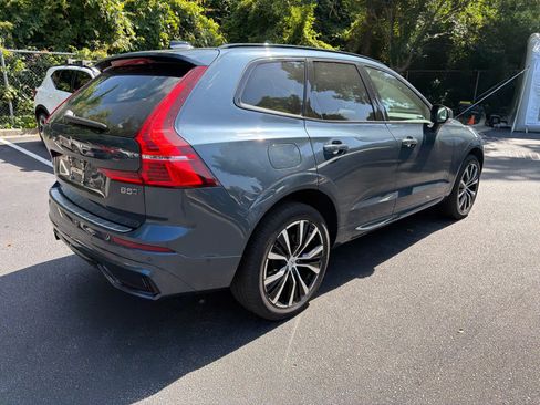 Used 2024 Volvo XC60 B5 Plus w/ Protection Package Premier AWD/4WD image 14