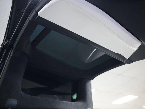 Used 2016 Tesla Model X Performance image 38