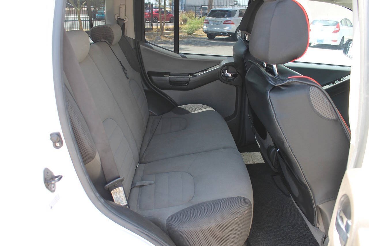 Used 2006 Nissan Xterra S AWD/4WD image 29