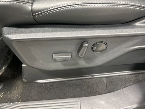 New 2025 Ford Expedition Max Platinum w/ Stealth Performance Package image 10