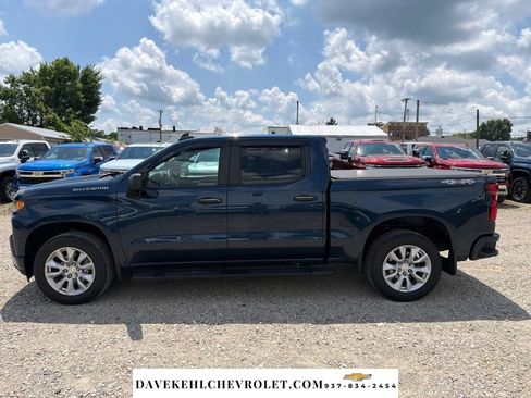 Used 2021 Chevrolet Silverado 1500 Custom AWD/4WD image 2