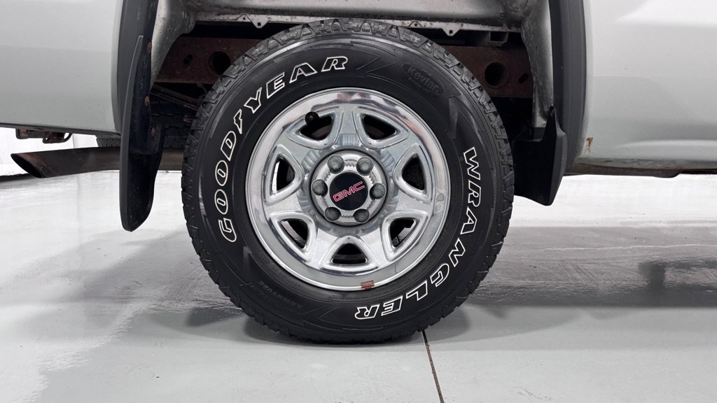 Used 2014 GMC Sierra 1500 2WD Regular Cab w/ Sierra Convenience Package image 26