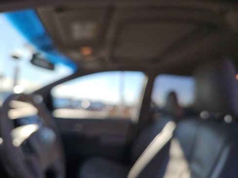 Used 2013 Toyota Sienna XLE image 9