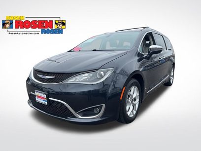 Used 2020 Chrysler Pacifica Limited