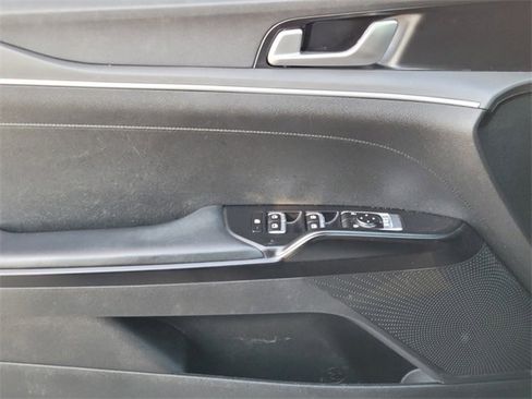 Used 2022 Kia K5 GT-Line image 26
