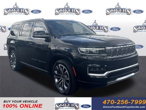 Used 2023 Jeep Grand Wagoneer Series III AWD/4WD image 1