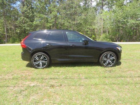 Used 2020 Volvo XC60 T6 R-Design image 5