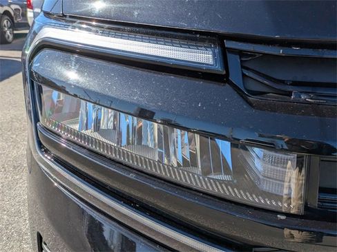 Certified 2023 Ford Expedition XLT image 10