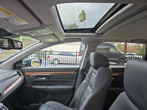 Used 2021 Honda CR-V Touring image 27