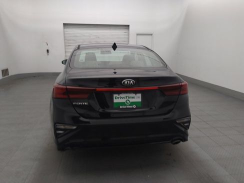 Used 2019 Kia Forte LXS FWD image 6