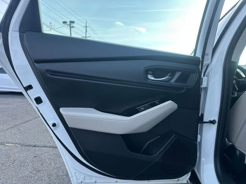 Used 2024 Honda Accord Touring image 24