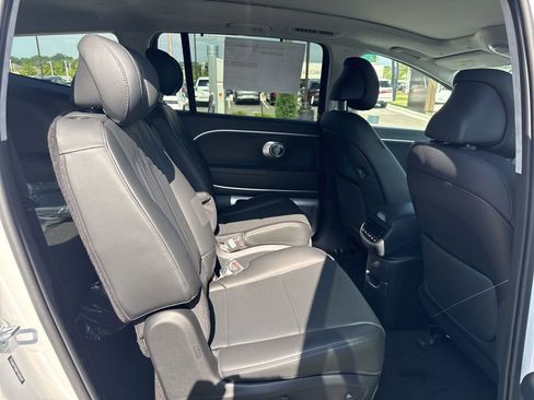 New 2026 Hyundai Ioniq 9 Calligraphy image 11