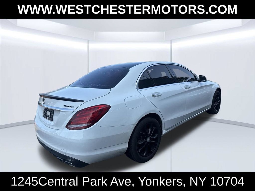 Used 2015 Mercedes-Benz C 300 4MATIC Sedan image 4