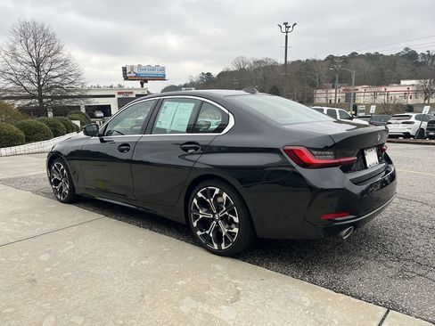 Certified 2025 BMW 330i Sedan image 6