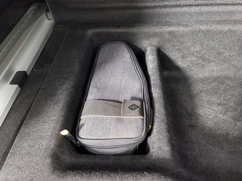 Used 2023 Rivian R1S Launch Edition Quad AWD/4WD image 34