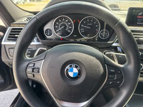 Used 2018 BMW 330e RWD image 11