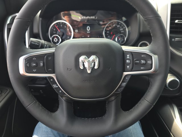 Used 2025 RAM 1500 Big Horn AWD/4WD image 18
