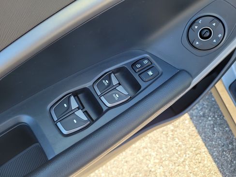Used 2016 Hyundai Santa Fe Sport FWD image 20