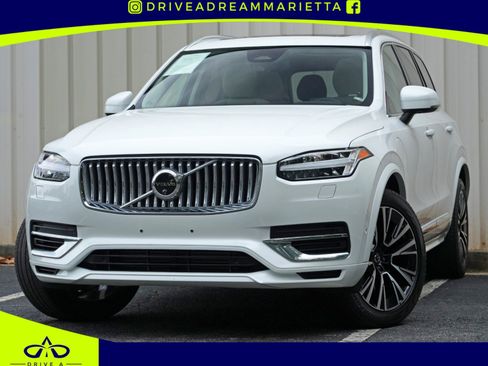 Used 2025 Volvo XC90 T8 Plus AWD/4WD image 1