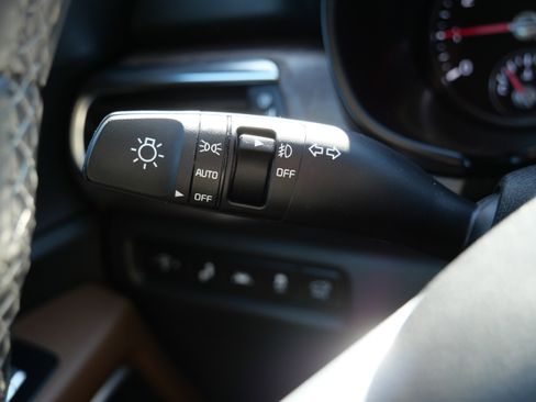 Used 2022 Kia Telluride SX w/ SX Prestige Package AWD/4WD image 33