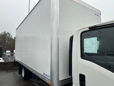 New 2025 Chevrolet Low Cab Forward image 20