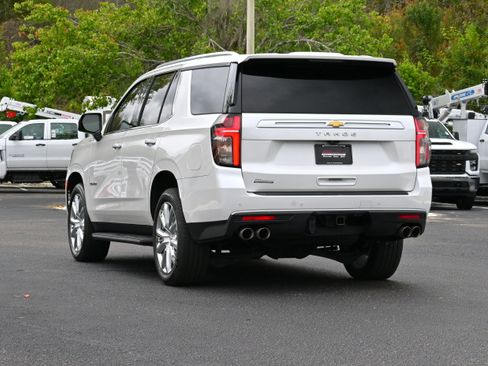 Used 2021 Chevrolet Tahoe High Country image 3
