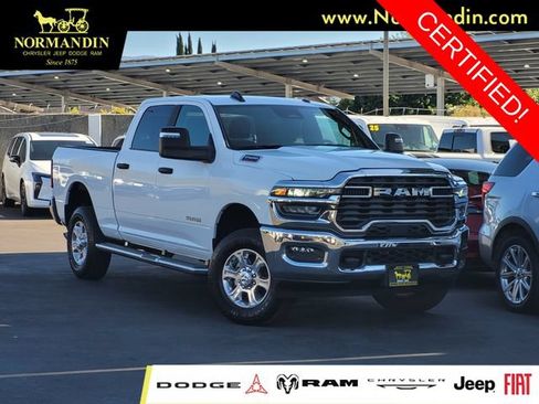 Used 2026 RAM 2500 Big Horn AWD/4WD image 1