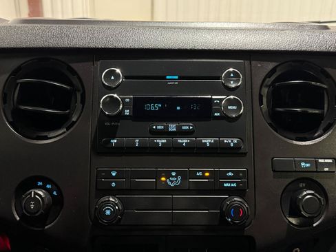 Used 2016 Ford F250 XL w/ XL Value Package AWD/4WD image 16