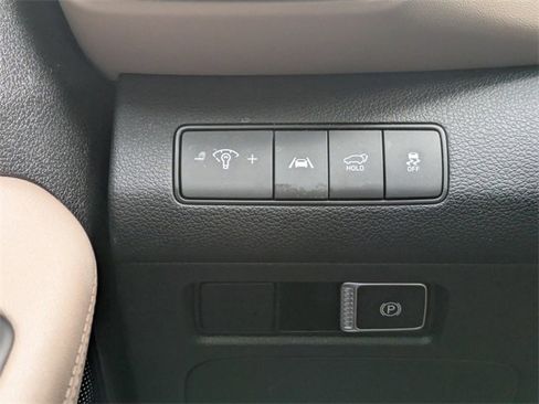 Used 2023 Hyundai Santa Fe SEL image 29