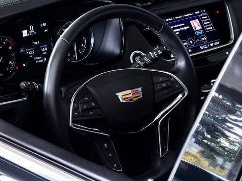 Used 2024 Cadillac XT5 Premium Luxury image 27