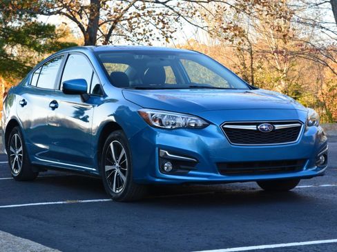 Used 2019 Subaru Impreza 2.0i Premium AWD/4WD image 3