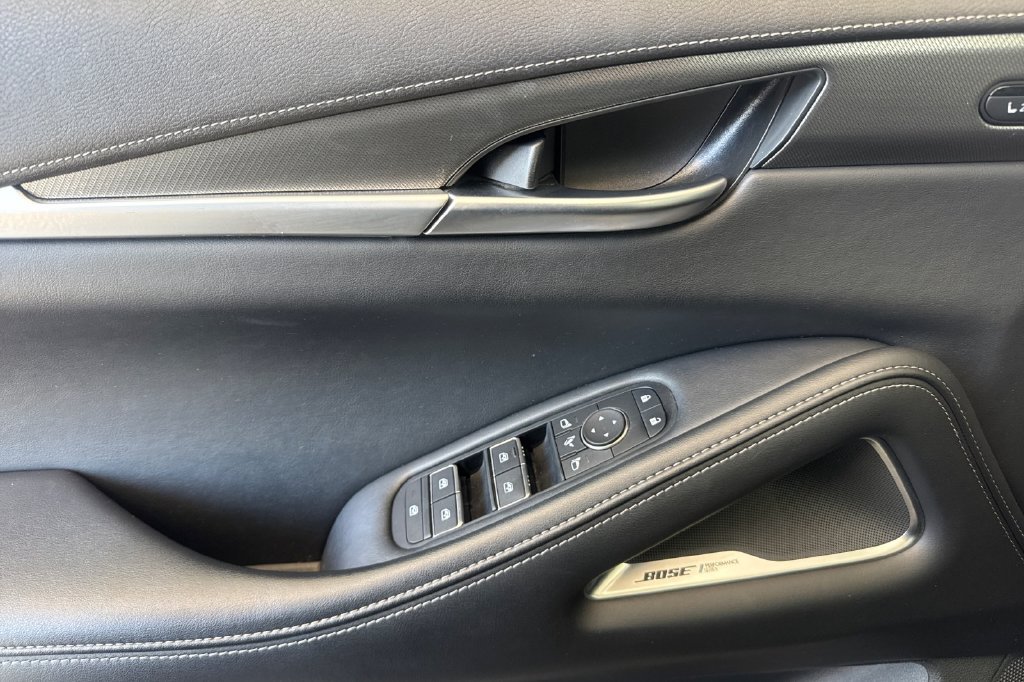 Certified 2025 INFINITI QX60 Luxe FWD image 10