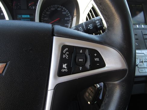 Used 2013 Chevrolet Equinox LT w/ Driver Convenience Package AWD/4WD image 24