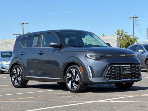 Used 2023 Kia Soul GT-Line w/ GT-Line Technology Package FWD image 10