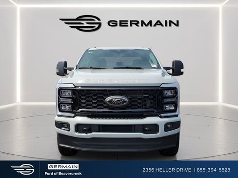 New 2026 Ford F250 XLT w/ XLT Premium Package AWD/4WD image 2