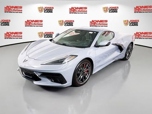 Used 2025 Chevrolet Corvette Stingray Coupe w/ 1LT image 13
