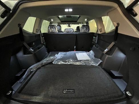 New 2026 Volkswagen Atlas Peak Edition AWD/4WD image 25